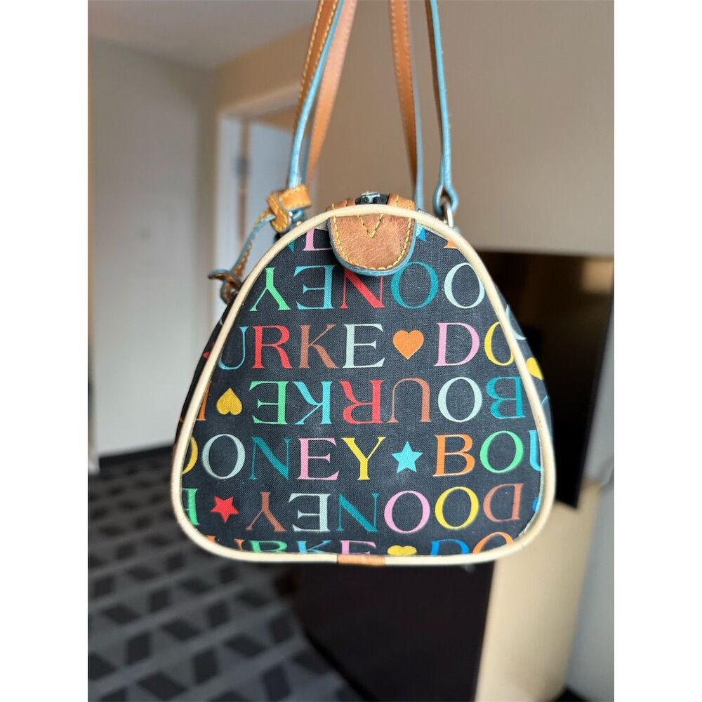 Vintage Dooney & Bourke Multicolor Graffiti Barrel Shoulder Bag - Picture 3 of 9